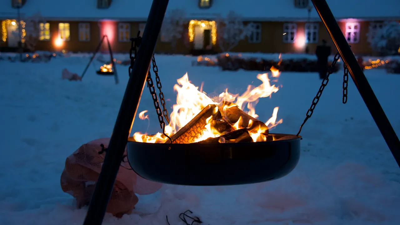 Bilde: Bålpanne hyggelig vinter bål gammel bygning