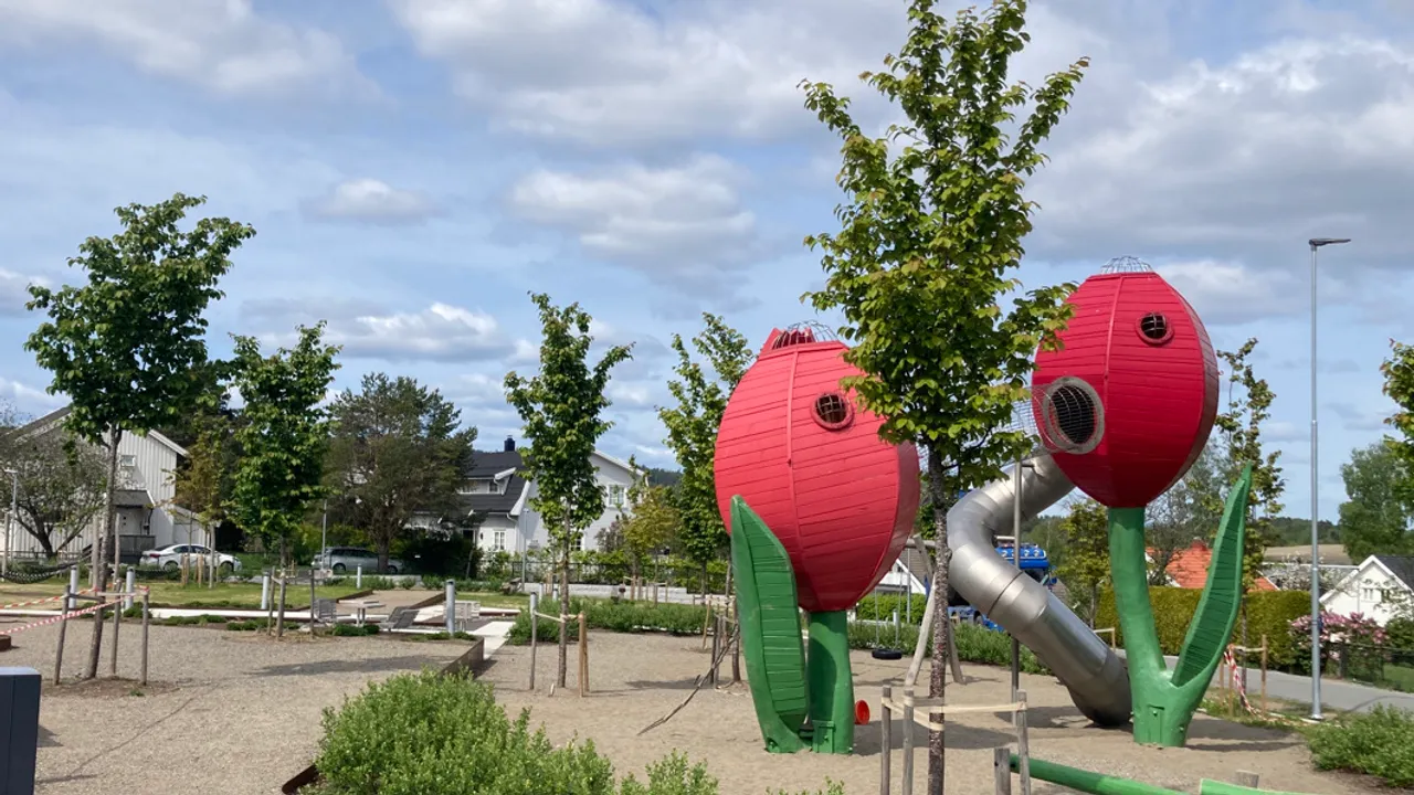 Bildet viser Slettaparken, som er en lekeplass på Sørumsand